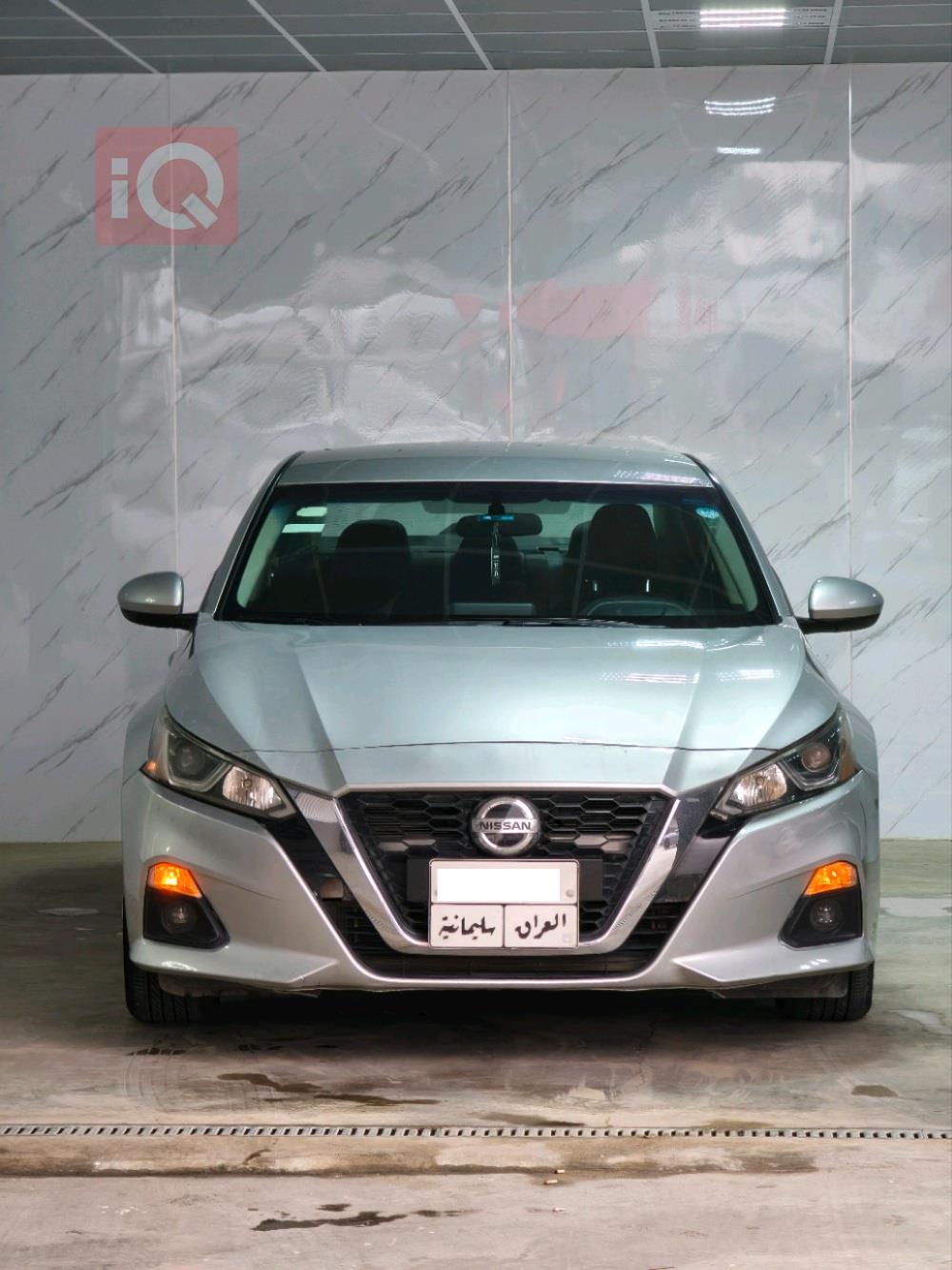 نيسان ألتيما